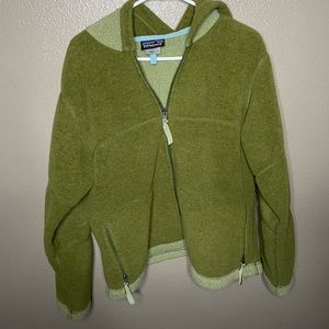 Patagonia Synchilla Women’s Fleece Hooded Sweater